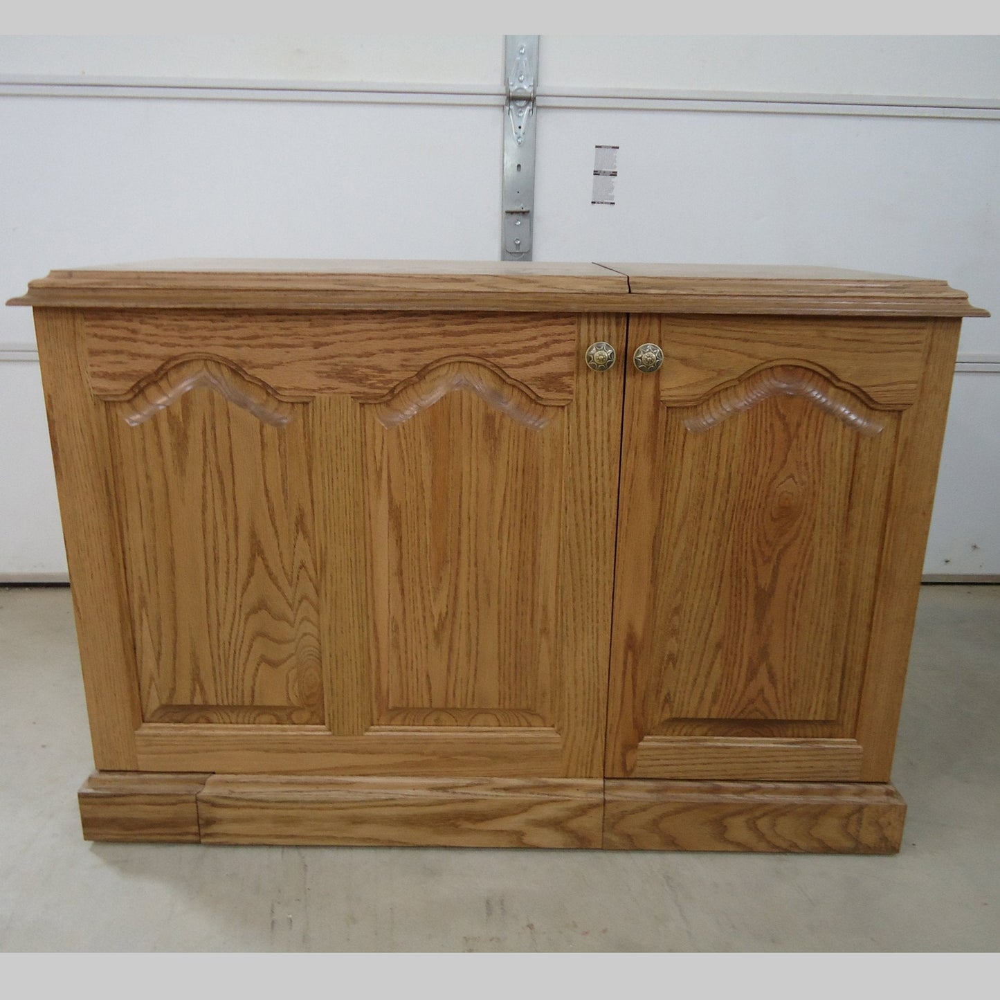 Yoder's Woodworking Standard Plus Sewing Cabinet 902 Amish Furninture - She Sewing Tables